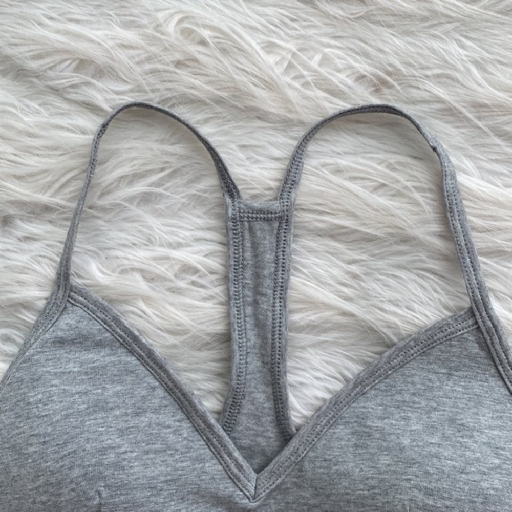 Calvin‎ Klein | V-neck Racerback Bralette - Picture 4 of 11